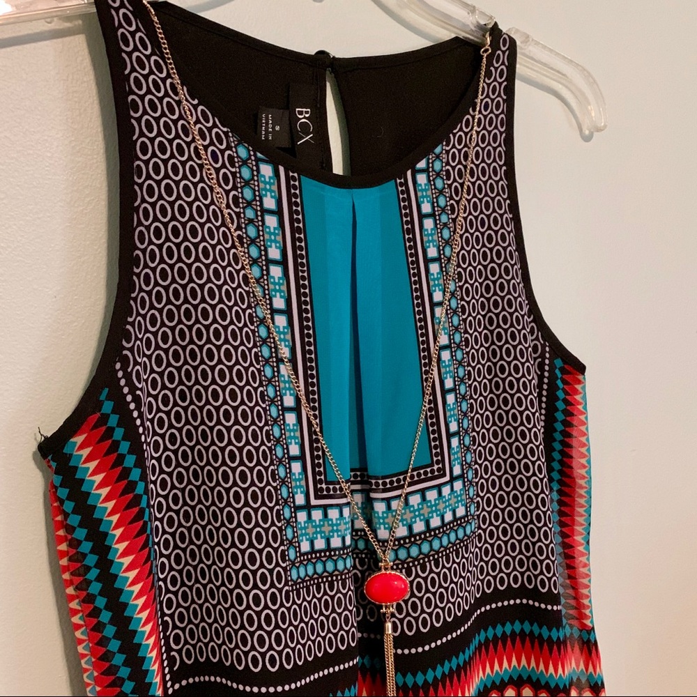 NWOT Boho BCX Flowy Top w/ Necklace Attached S